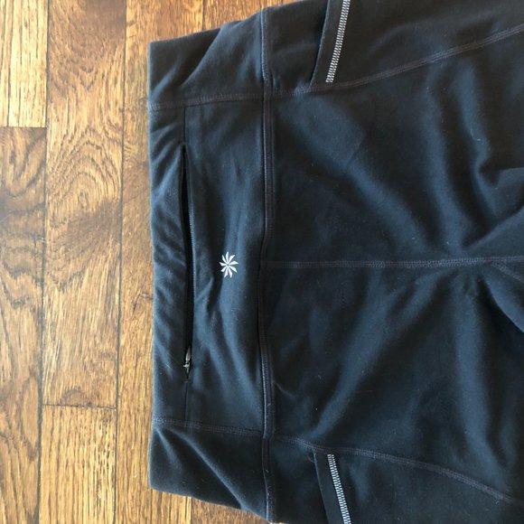 🍄3/$20 SzS Athleta Relay 2.0 Leggings Black - Picture 3 of 6